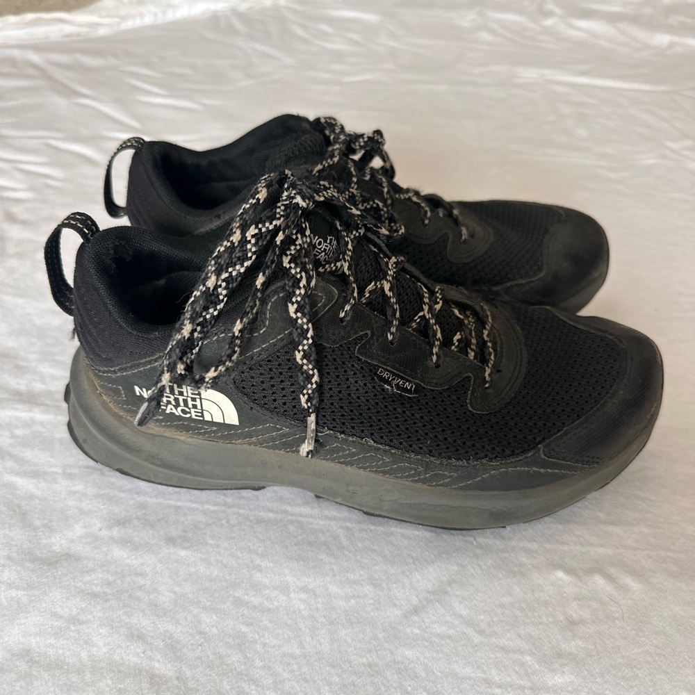 The North Face Black Sneakers Streamlined Design Durable Outsole